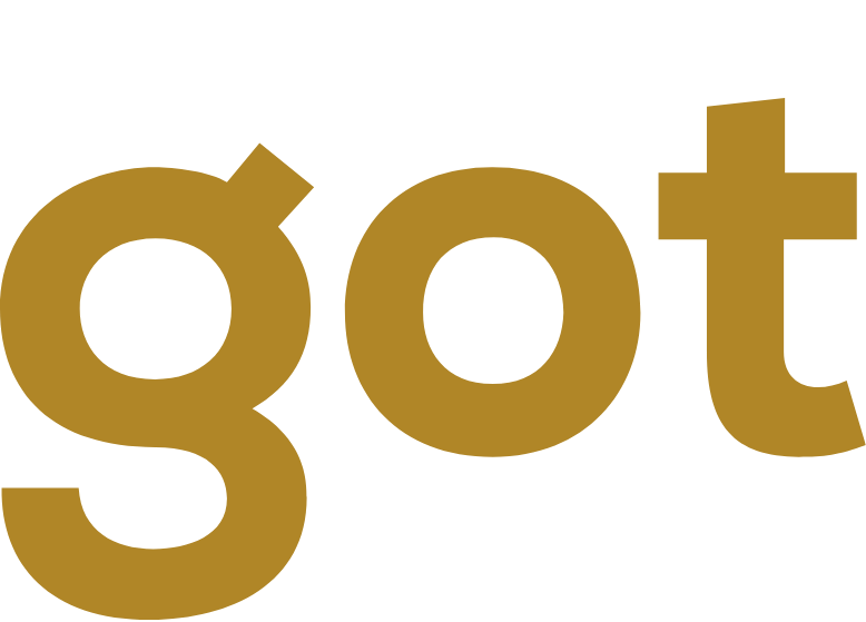 Schriftzug we got this verteilt auf drei Zeilen, wobei we und this weiß eingefärbt sind. Das got ist goldfarben.